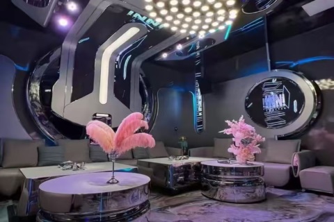 泸州夜场诚聘开朗女营销 专车住宿薪资优